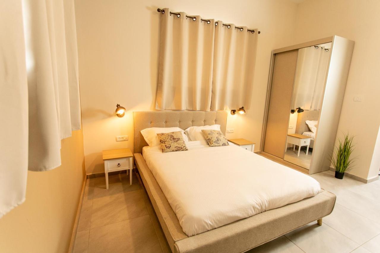 Eshel Mansion - Boutique Suites Beersheba Extérieur photo