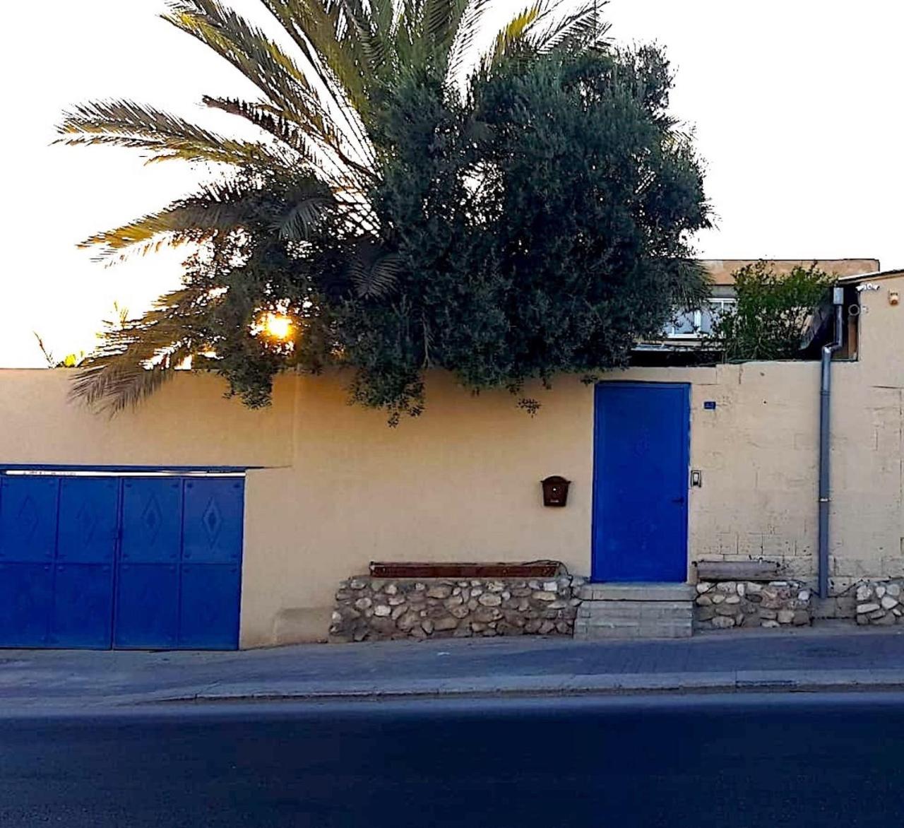Eshel Mansion - Boutique Suites Beersheba Extérieur photo