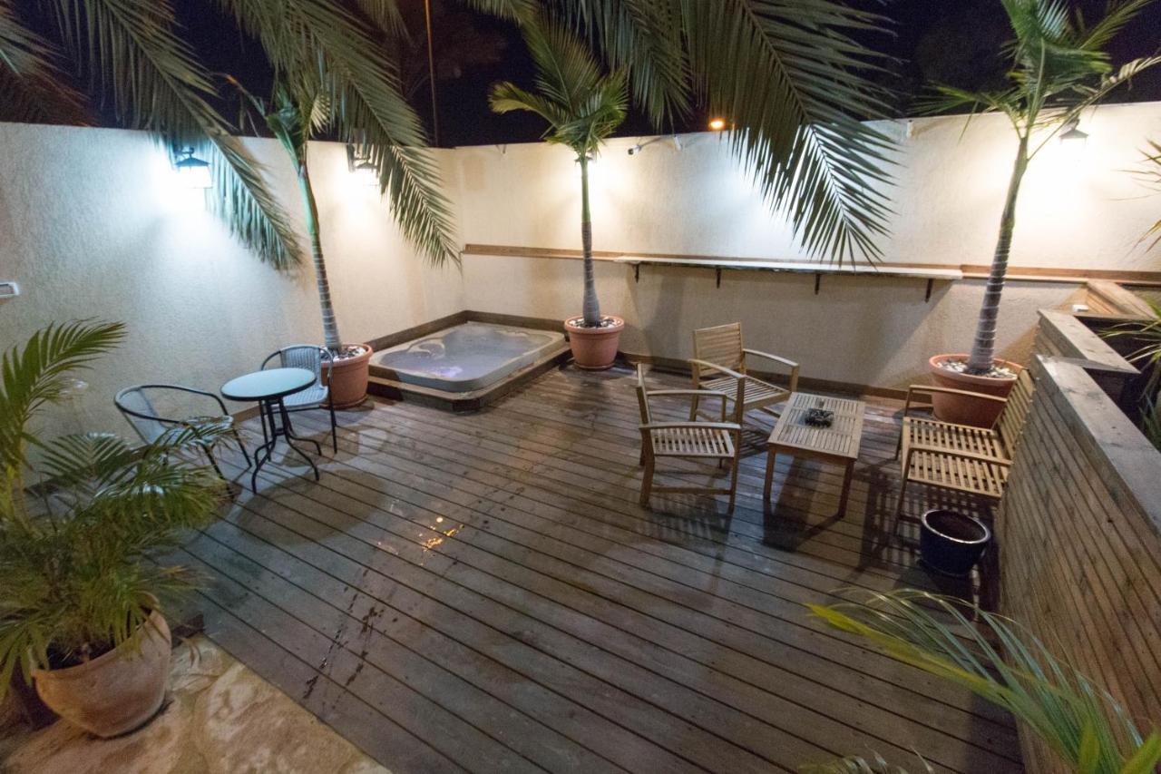 Eshel Mansion - Boutique Suites Beersheba Extérieur photo